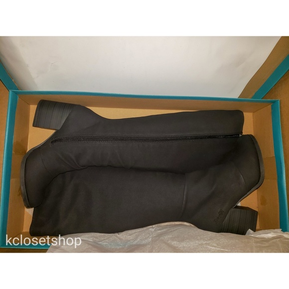 SOLD! Blowfish Womens Dundee Black Sport Suede 8 M - Picture 4 of 12